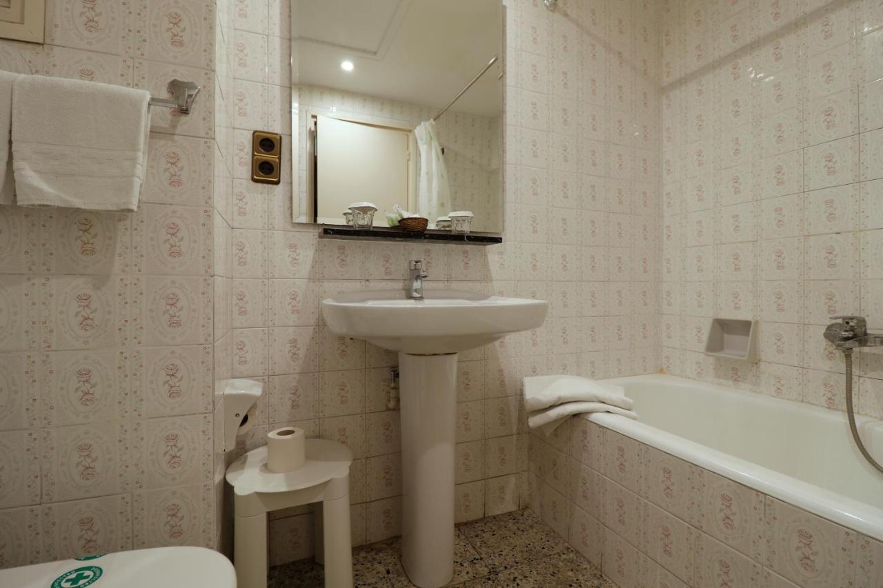Hotel Delavall Вьелья Экстерьер фото