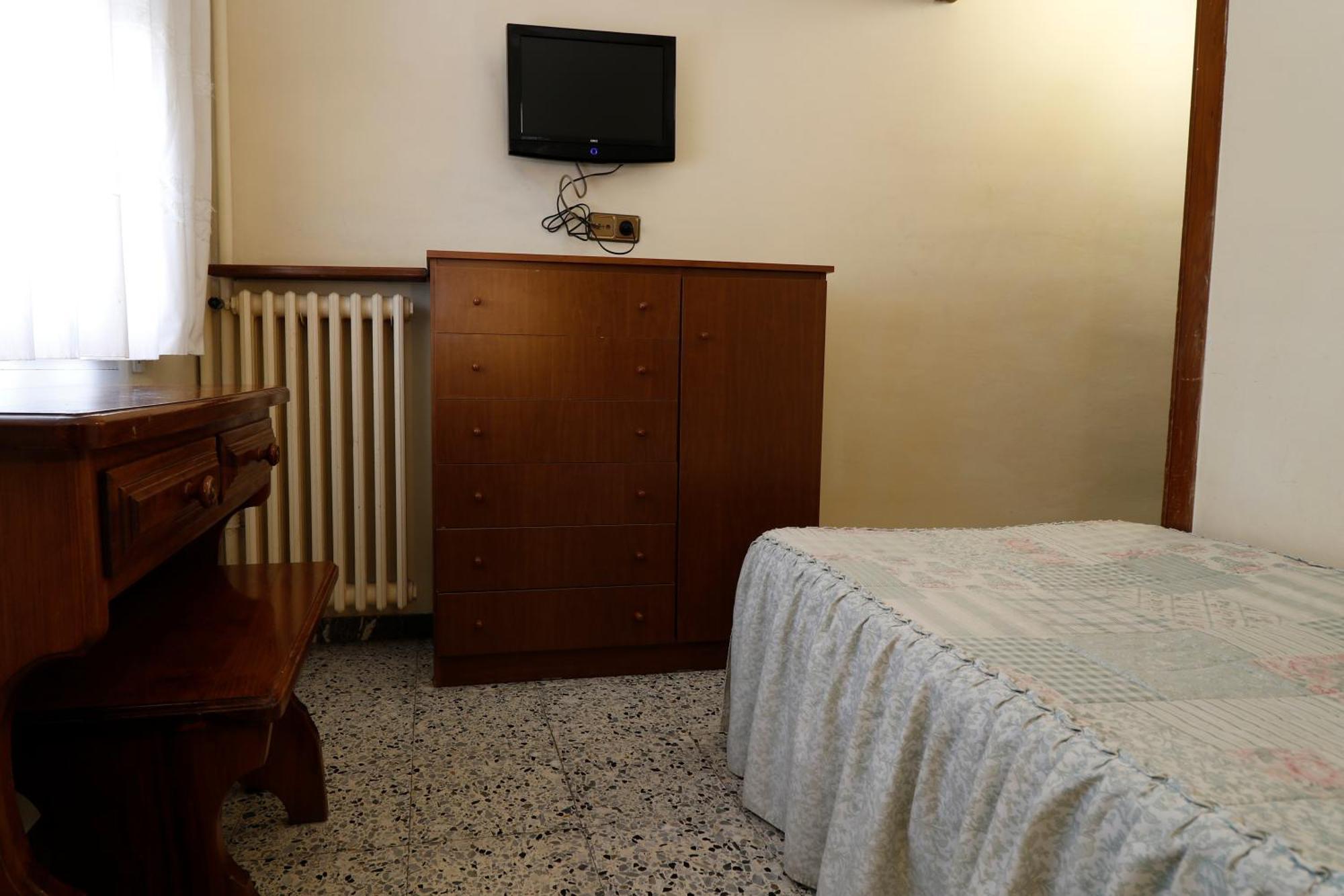 Hotel Delavall Вьелья Экстерьер фото