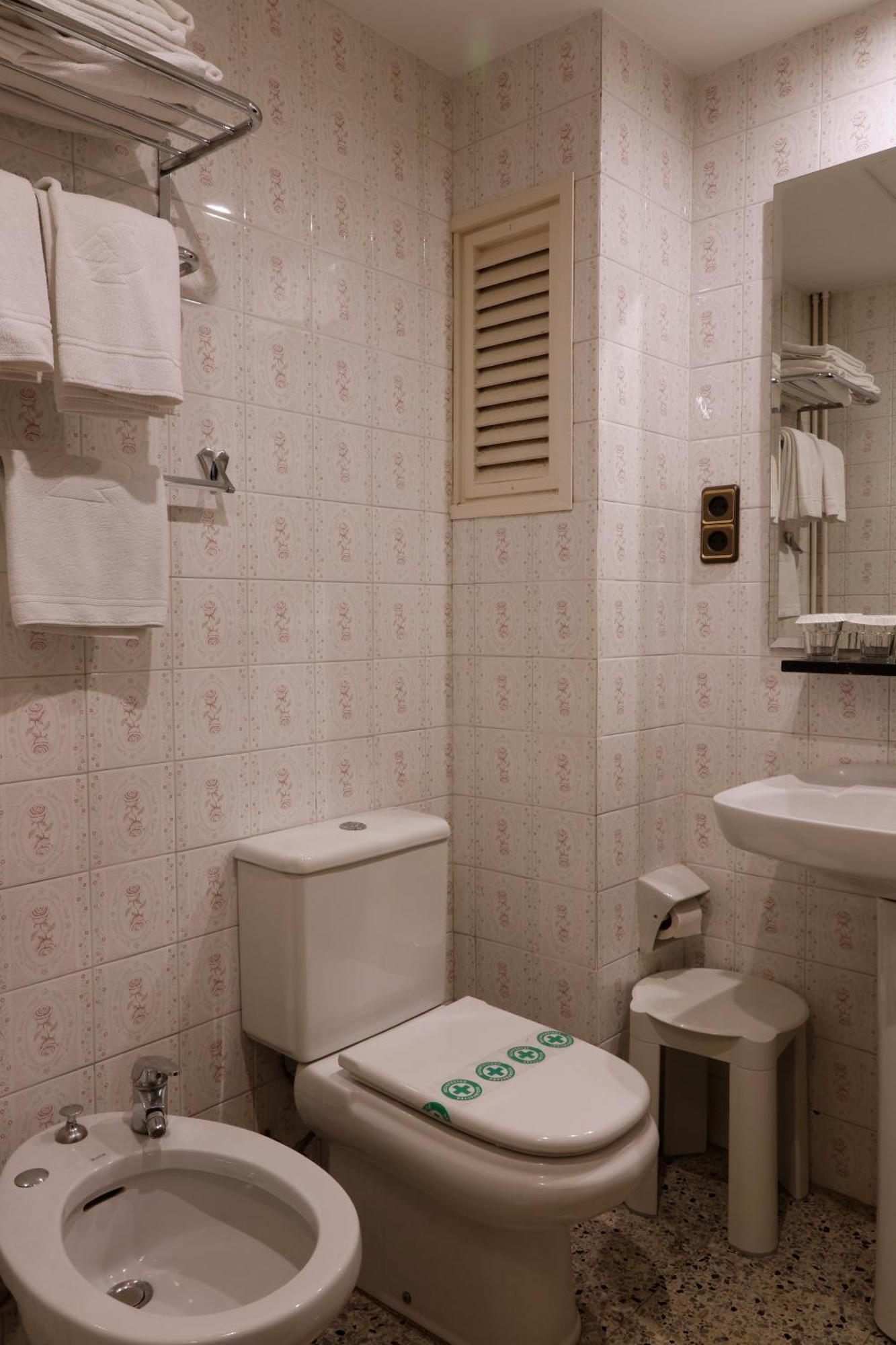 Hotel Delavall Вьелья Экстерьер фото