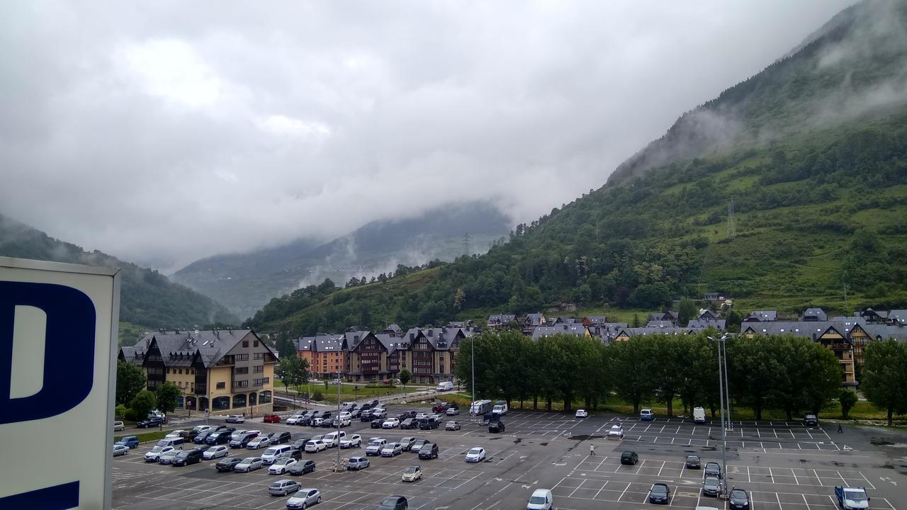 Hotel Delavall Вьелья Экстерьер фото